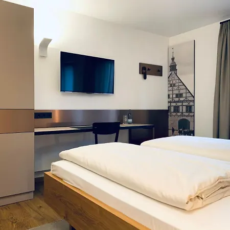 Stadthotel Kachelofen 3*