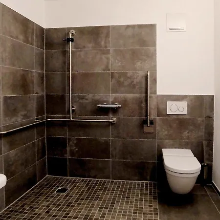 Ξενοδοχείο Stadthotel Kachelofen 3*