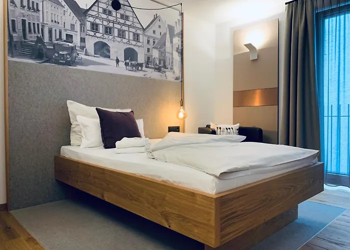 ホテル Stadthotel Kachelofen