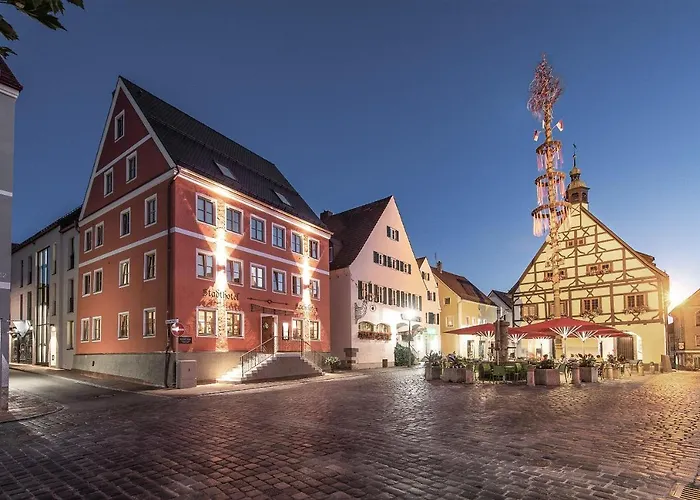 Stadthotel Kachelofen クルムバハ