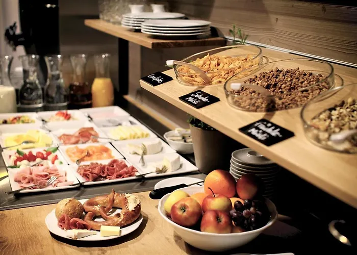 Stadthotel Kachelofen ホテル 3*